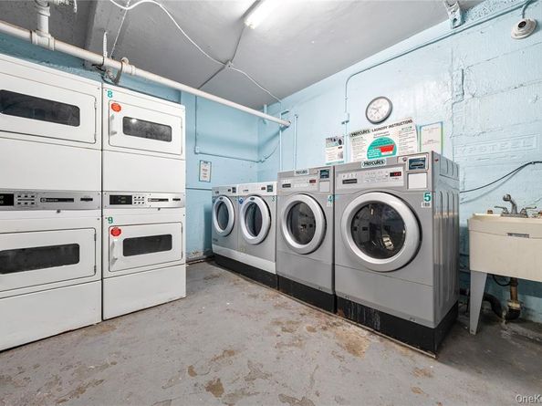 43-33 48 Street 6D, Sunnyside NY 11104