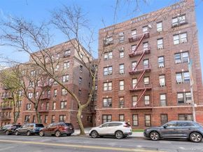 43-33 48 Street 6D, Sunnyside NY 11104