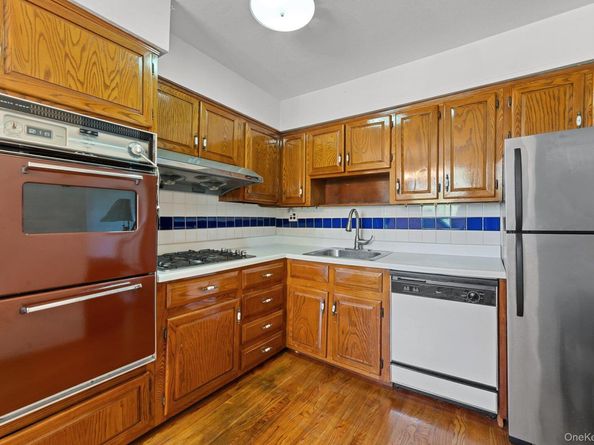 7447 Calamus Avenue 48, Elmhurst NY 11373