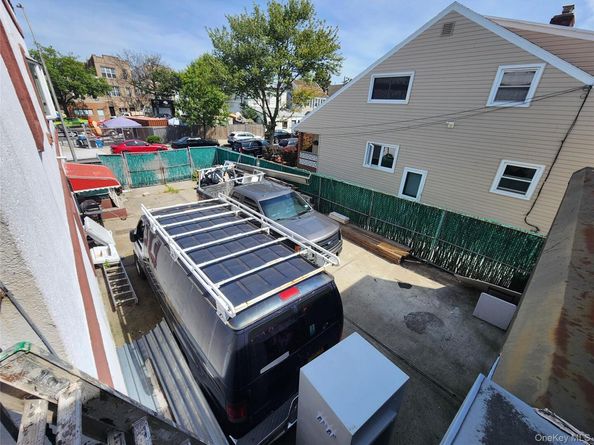 5912 58th Road, Maspeth NY 11378