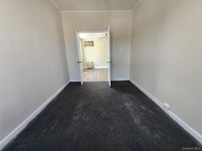 5912 58th Road, Maspeth NY 11378