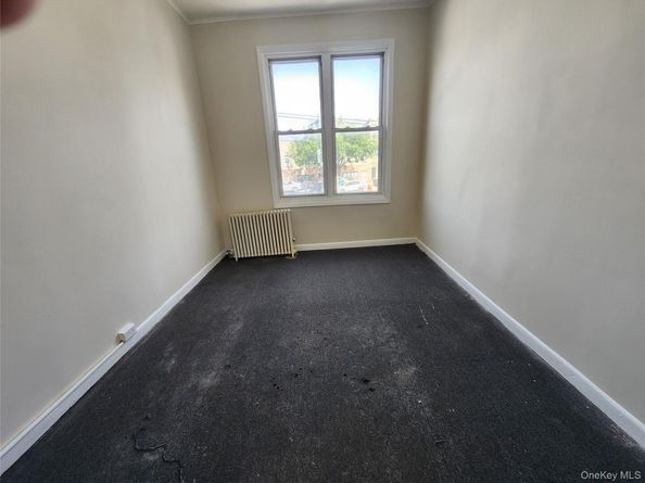 5912 58th Road, Maspeth NY 11378
