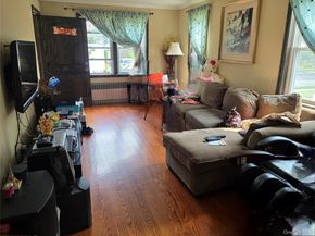 65-26 167th Street, Fresh Meadows NY 11365