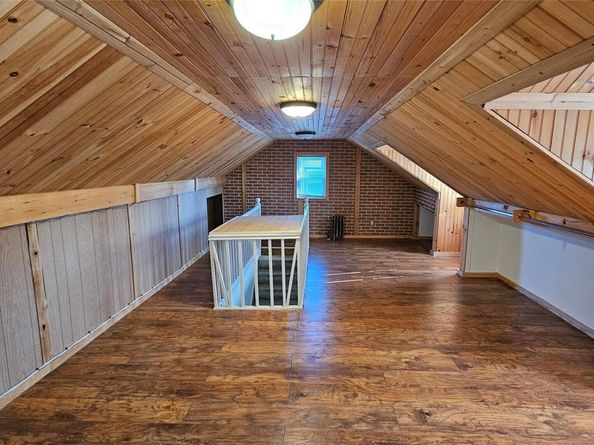 956 Hillside Boulevard, New Hyde Park NY 11040