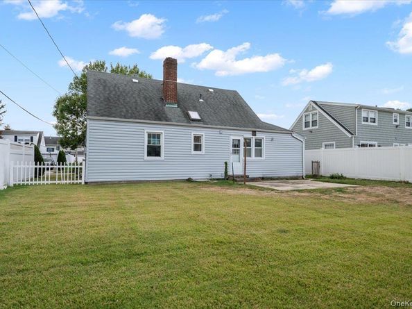 23 Rhoda Street, West Hempstead NY 11552