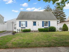 23 Rhoda Street, West Hempstead NY 11552