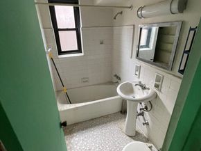 143-30 Roosevelt 3H, Flushing NY 11354