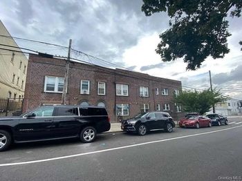 32-06 100th Street
