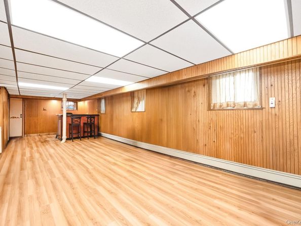 77-20 62 Street, Glendale NY 11385