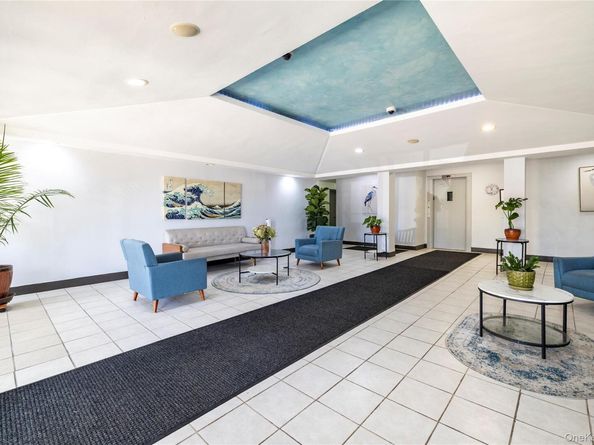 855 E Broadway PHB, Long Beach NY 11561