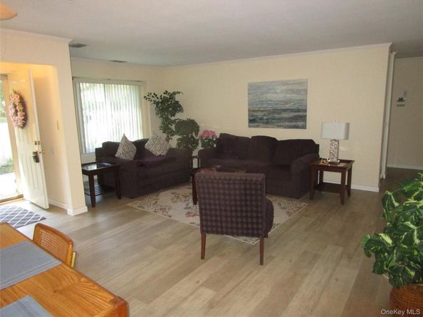 217 Birchwood Road, Coram NY 11727