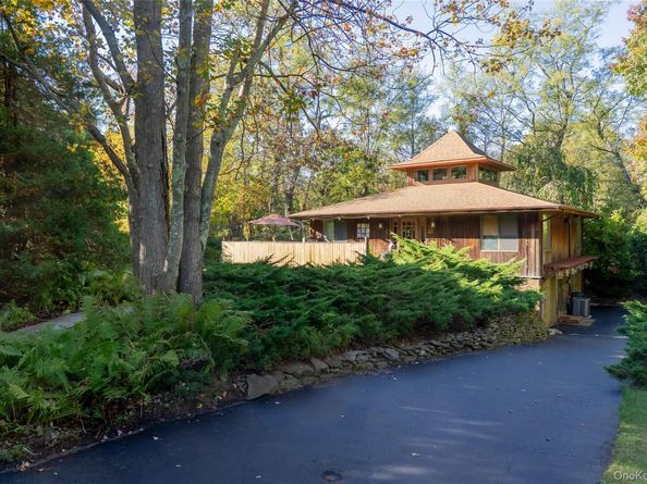 30 Long Bow, Wading River NY 11792