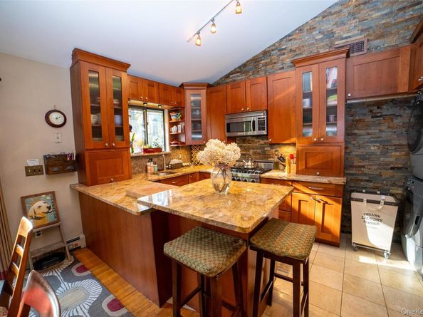 30 Long Bow, Wading River NY 11792