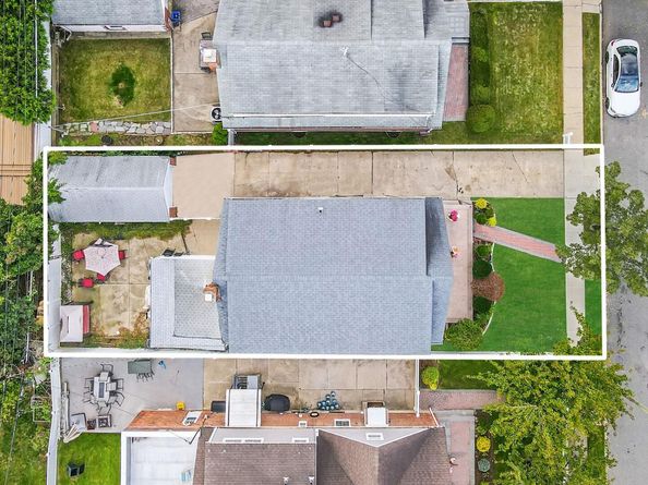 182 Ann Street, Valley Stream NY 11580
