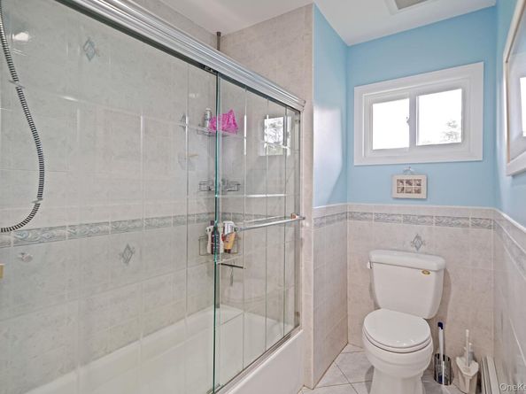 3 Selmar Court, Kings Park NY 11754