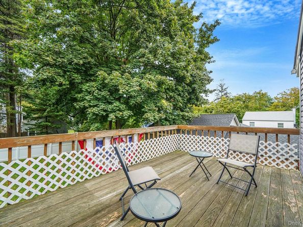 3 Selmar Court, Kings Park NY 11754