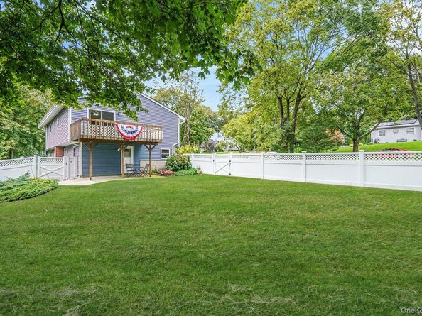 3 Selmar Court, Kings Park NY 11754