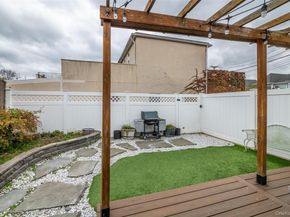 314 King Avenue, Bronx NY 10464