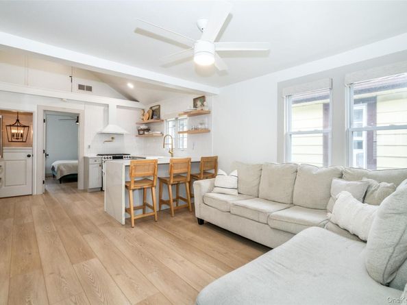 314 King Avenue, Bronx NY 10464