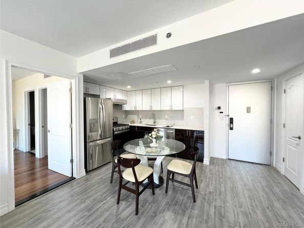 65-18 Austin Street 5E, Rego Park NY 11374