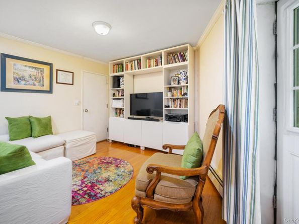 852 Home Street 2F, Bronx NY 10459