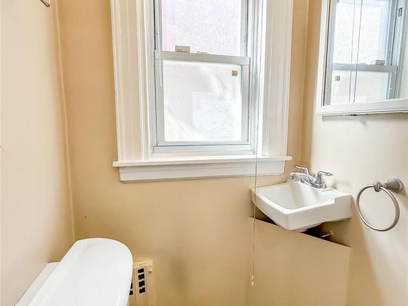 4109 Avenue I, Brooklyn NY 11210