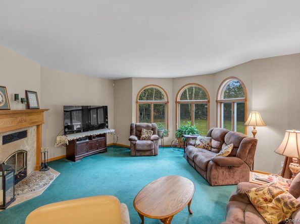 501 Wading River Road, Manorville NY 11949