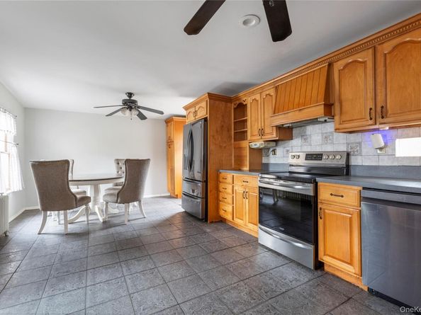 15401 35th Avenue, Flushing NY 11354