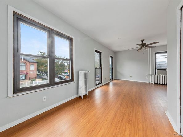 15401 35th Avenue, Flushing NY 11354