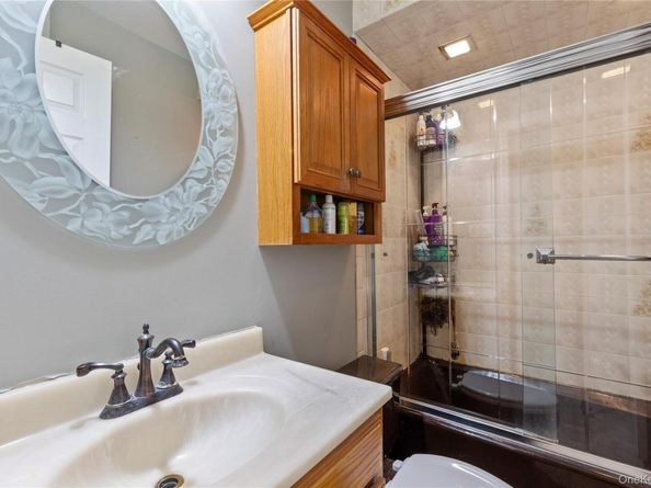 15401 35th Avenue, Flushing NY 11354