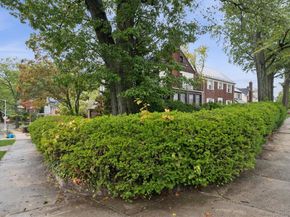 18015 Dalny Road, Jamaica Estates NY 11432