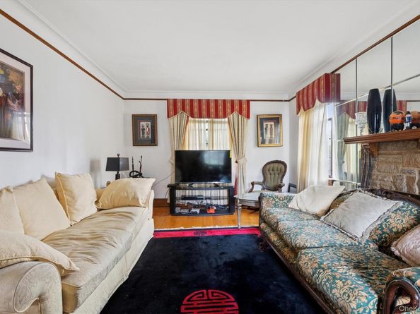 18015 Dalny Road, Jamaica Estates NY 11432