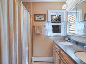50 Head Of The Neck Road, Bellport NY 11713