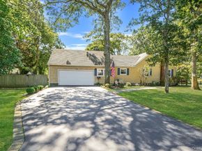 50 Head Of The Neck Road, Bellport NY 11713
