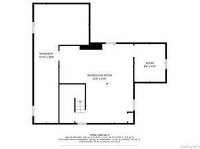 50 Head Of The Neck Road, Bellport NY 11713