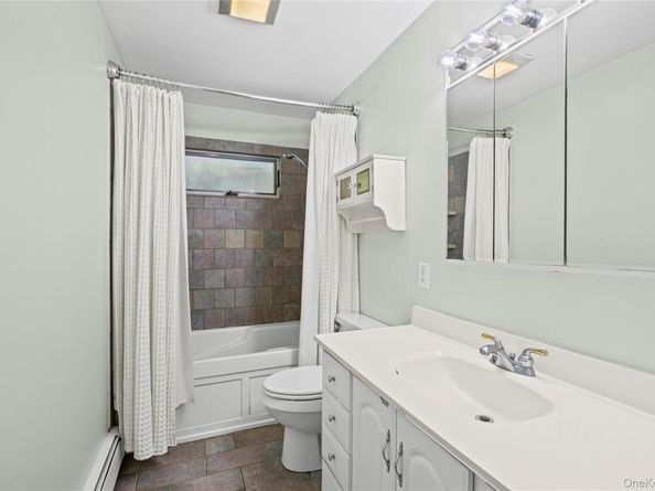 15 Oakwood Avenue, Miller Place NY 11764