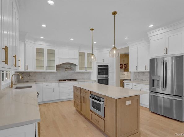 1540 Spring Street, East Meadow NY 11554