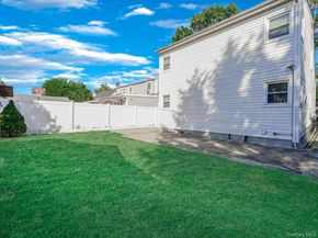 206 Hunnewell Avenue, Elmont NY 11003