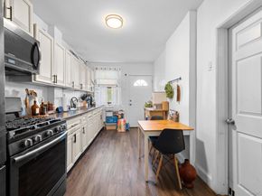 10439 90th Avenue, Richmond Hill NY 11418