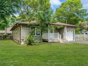 193 Shinnecock Avenue, Mastic NY 11950