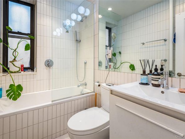 256 S 4th Street 4, Brooklyn NY 11211