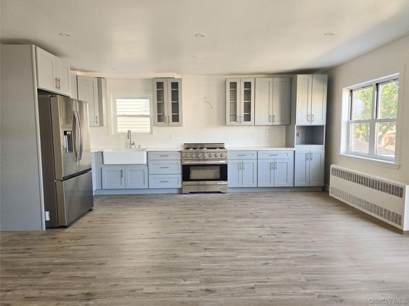 9119 108th Street, Richmond Hill NY 11418