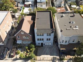 9119 108th Street, Richmond Hill NY 11418