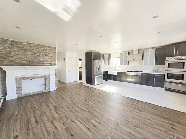 9119 108th Street, Richmond Hill NY 11418