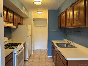 89 Storm Drive, Holtsville NY 11742