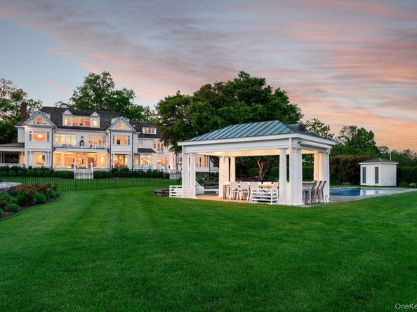 217 Hommocks Road, Larchmont NY 10538