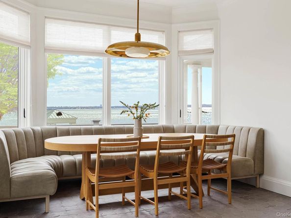 217 Hommocks Road, Larchmont NY 10538