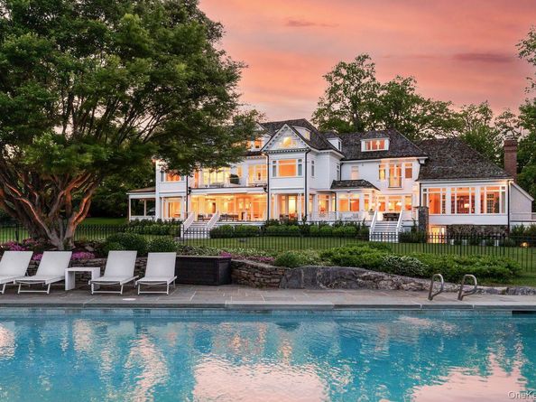 217 Hommocks Road, Larchmont NY 10538