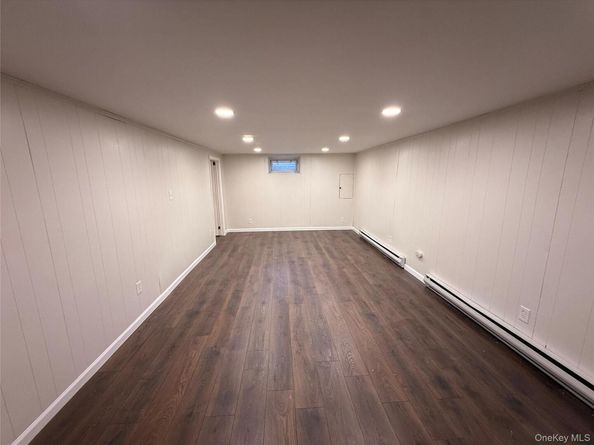 39 2nd Place, Central Islip NY 11722