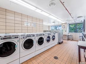 18-05 215th Street 6S, Bayside NY 11360